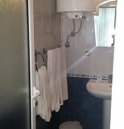 Kiev Hotel 2*